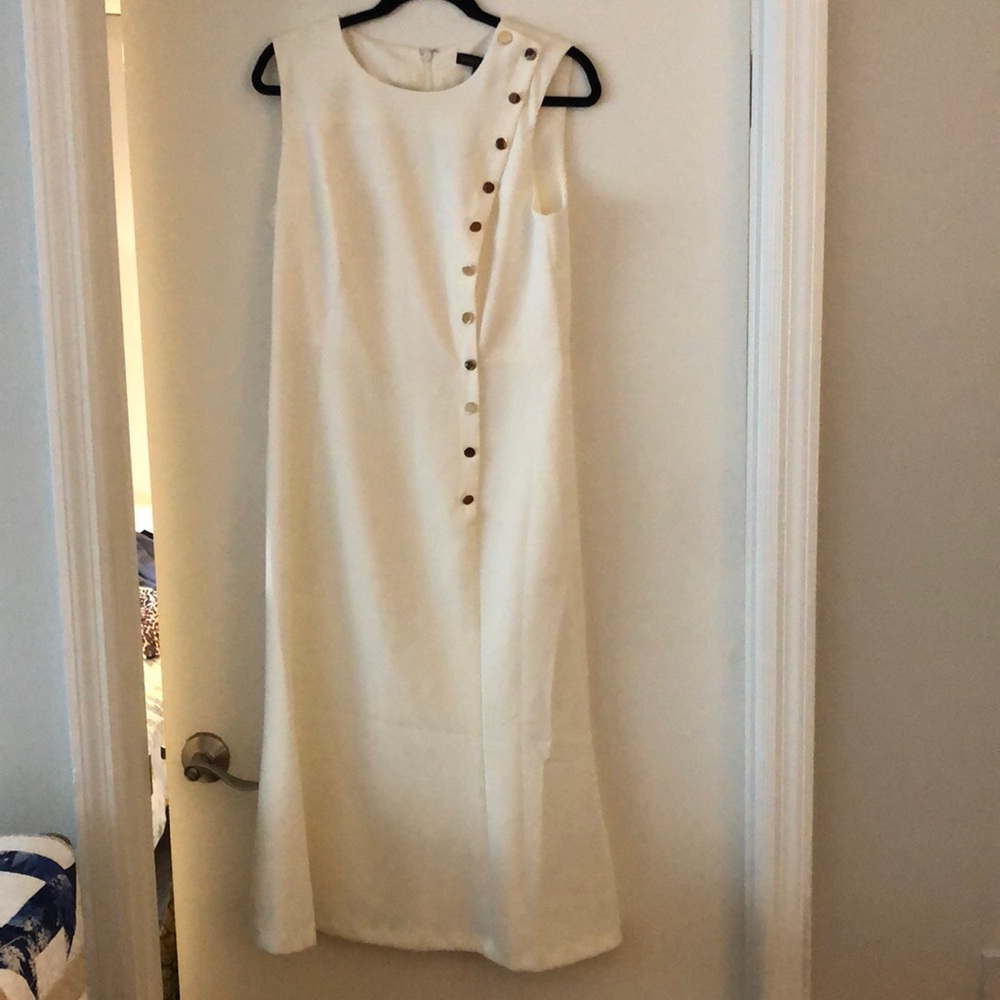 NWT- Banana Republic Dress size 12 white with gold buttons- new